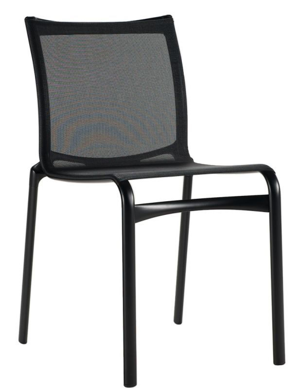 Schwarzer Bigframe Stuhl mit Netzbespannung von Alias, moderner Designstuhl für Büro und Wohnbereich.